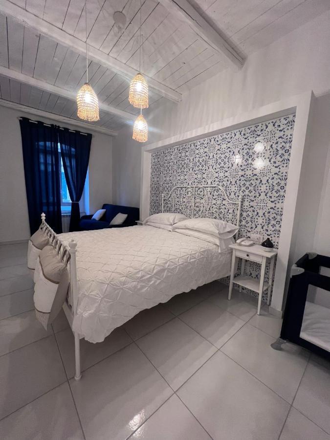 Donna Luisella B&B ナポリ エクステリア 写真